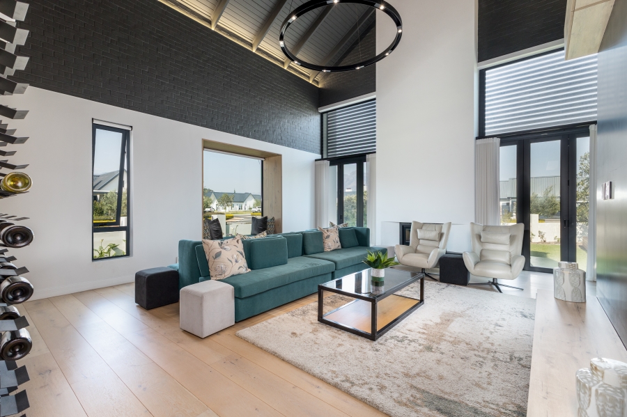 5 Bedroom Property for Sale in Val De Vie Estate Western Cape